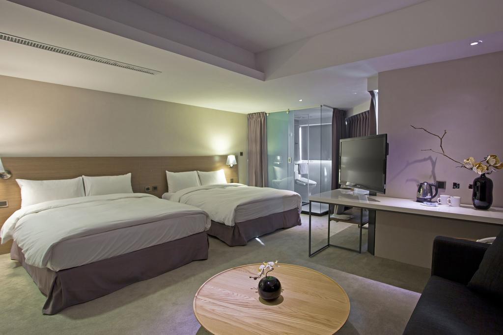 Hotelday Đài Trung Ngoại thất bức ảnh