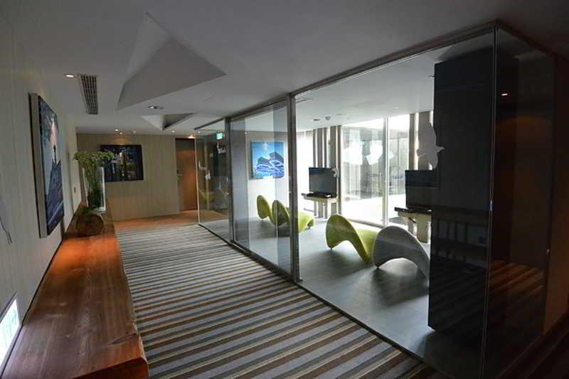 Hotelday Đài Trung Ngoại thất bức ảnh