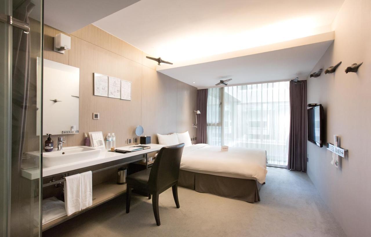 Hotelday Đài Trung Ngoại thất bức ảnh
